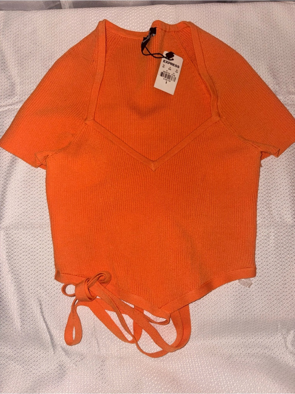 Express Orange Ribbed V-Neck Tie-Hem Crop Top